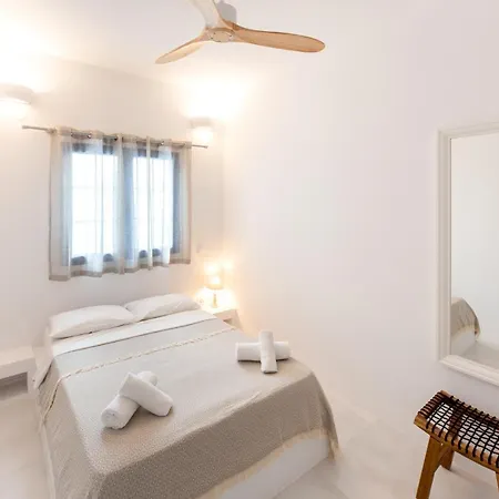 Ξενοδοχείο με διαμερίσματα Muses 3*